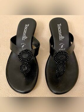 Toscanella Sherry Black Leather 6.5M Beaded Elegant Italian Resort Chic Sandals